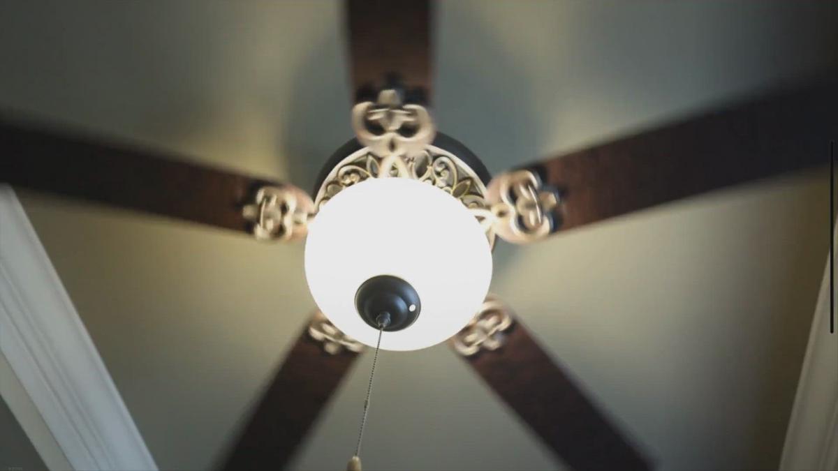 How a Dimmer Switch for a Ceiling Fan Works